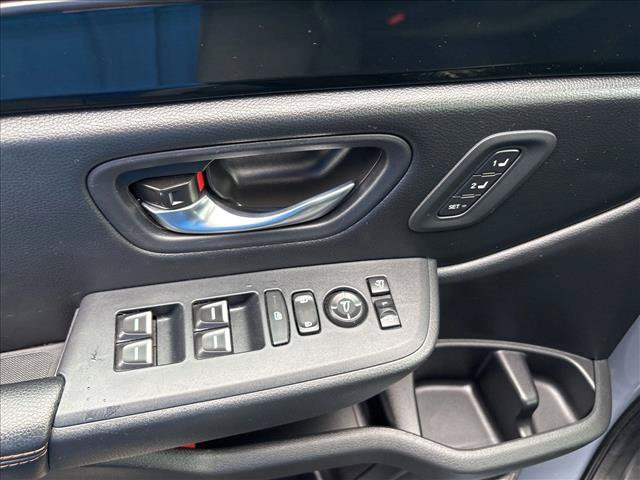 Used 2023 Honda Pilot TrailSport image 13