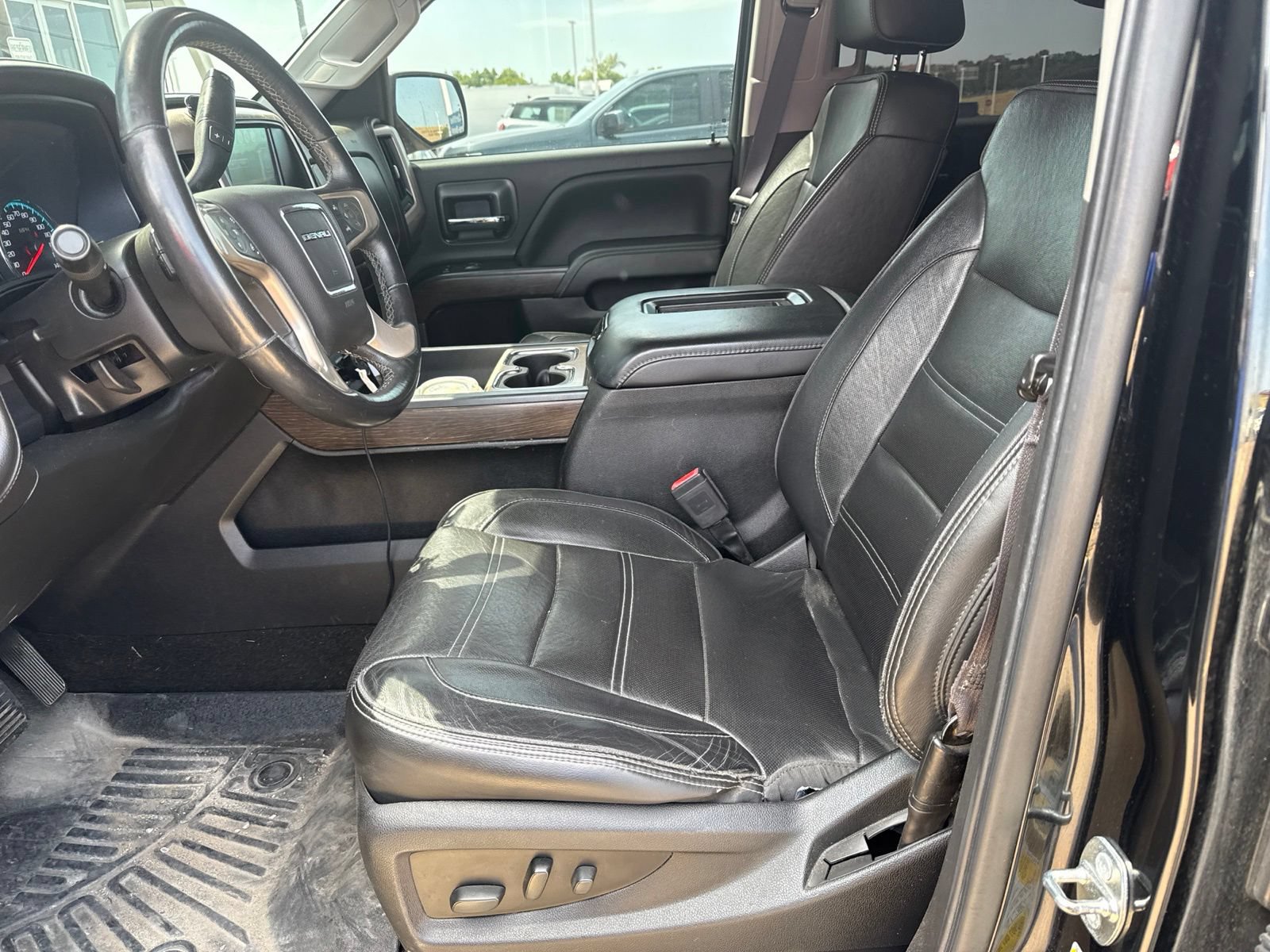 Used 2017 GMC Sierra 1500 Denali AWD/4WD image 14