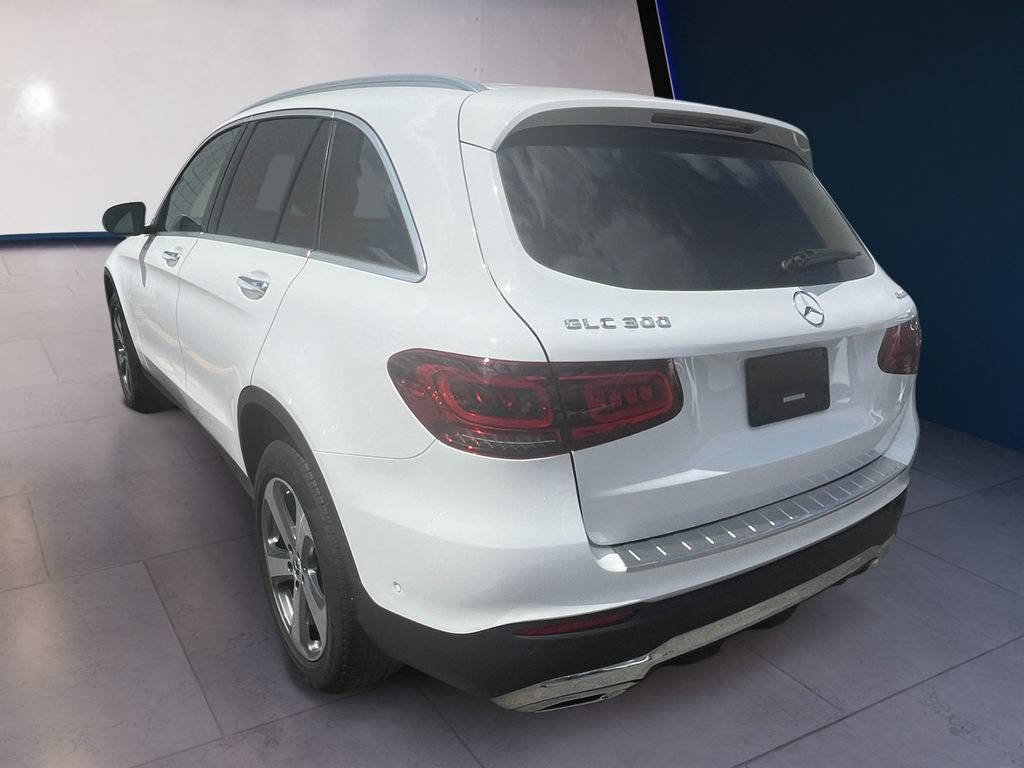 Certified 2022 Mercedes-Benz GLC 300 4MATIC image 3