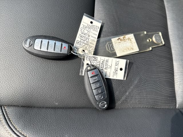 Certified 2022 Nissan Altima 2.5 SL FWD image 26