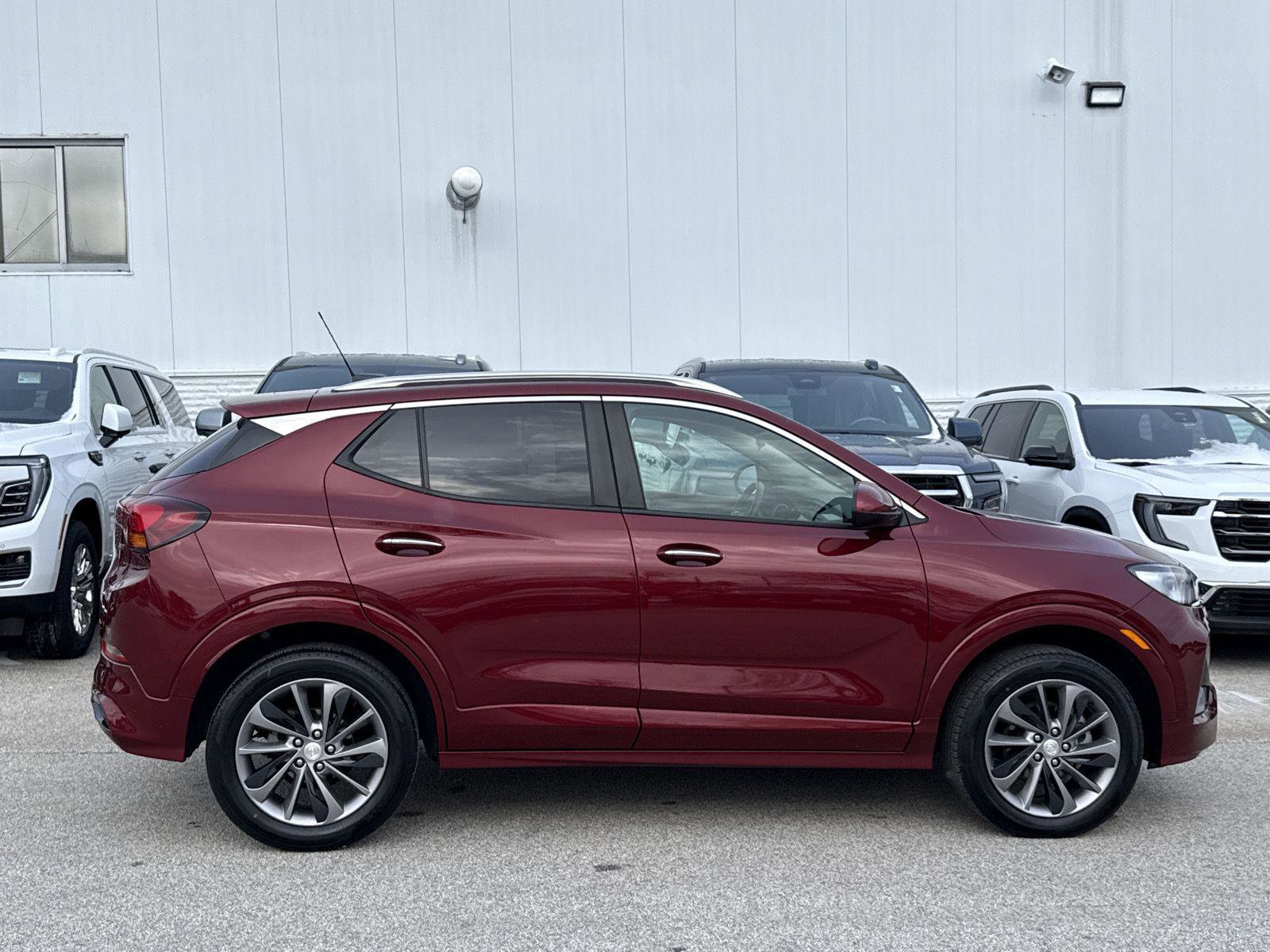 Used 2023 Buick Encore GX Select w/ Sport Touring Package image 8