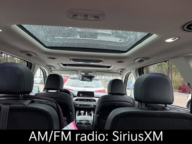 Certified 2022 Kia Telluride SX w/ Nightfall Edition Package image 10