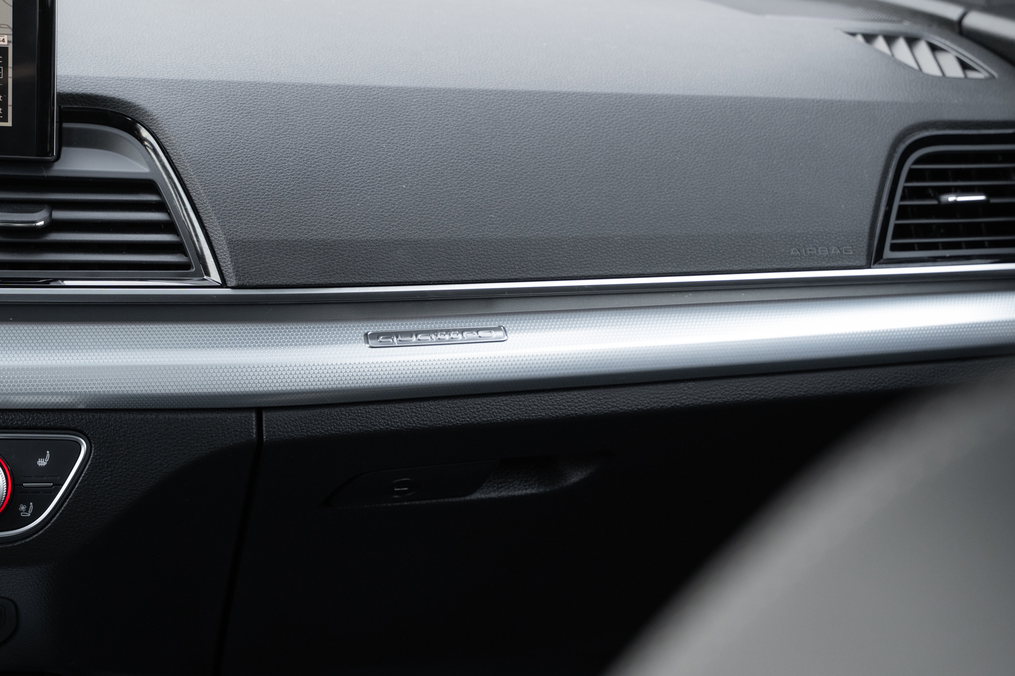 Certified 2025 Audi Q5 Prestige image 15