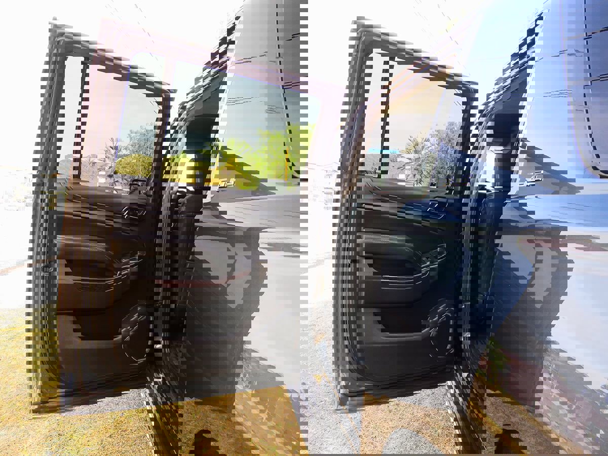 Used 2020 GMC Yukon XL SLE w/ Convenience Package image 20