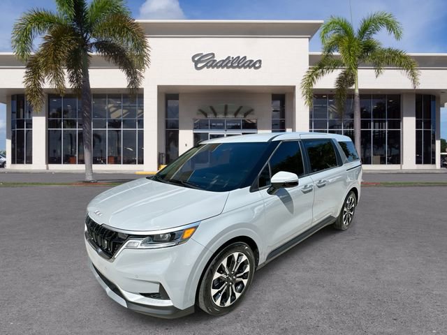 Used 2024 Kia Carnival EX