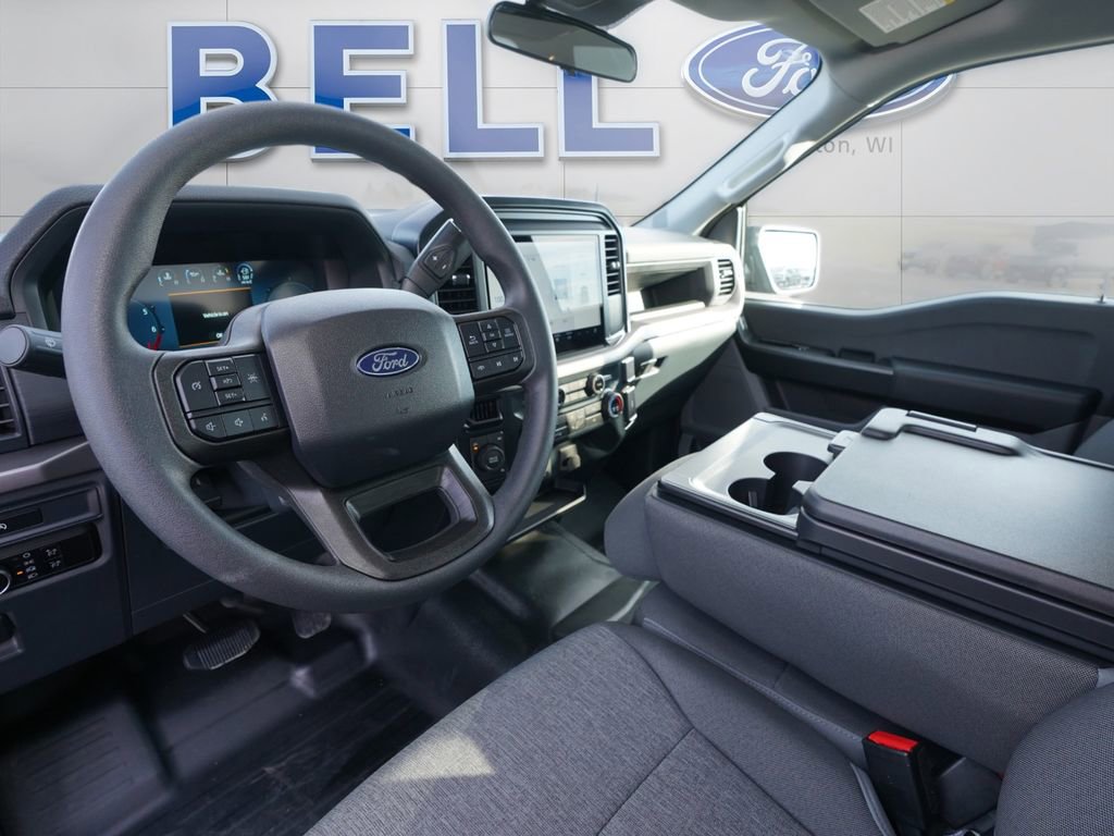 New 2025 Ford F150 XL w/ Equipment Group 103A High image 9
