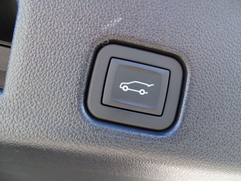 New 2025 Buick Enclave Sport Touring w/ Super Cruise Package image 22