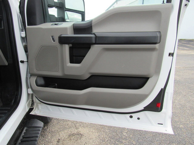 Used 2021 Ford F250 XL w/ Power Equipment Group AWD/4WD image 12