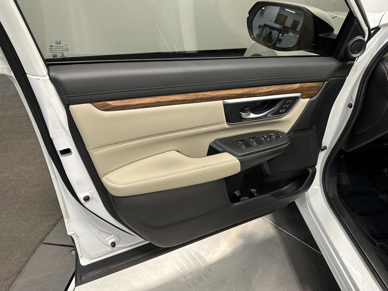 Used 2019 Honda CR-V EX-L image 10