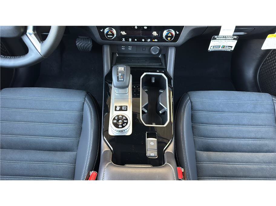 New 2026 Mitsubishi Outlander SE AWD/4WD image 31