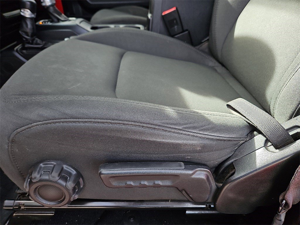 Used 2020 Jeep Wrangler Unlimited Sport S image 22