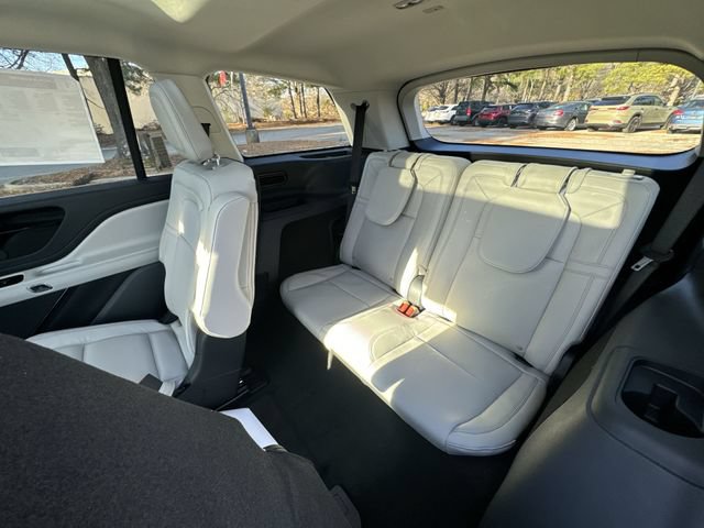 New 2026 Lincoln Aviator Reserve AWD/4WD image 24