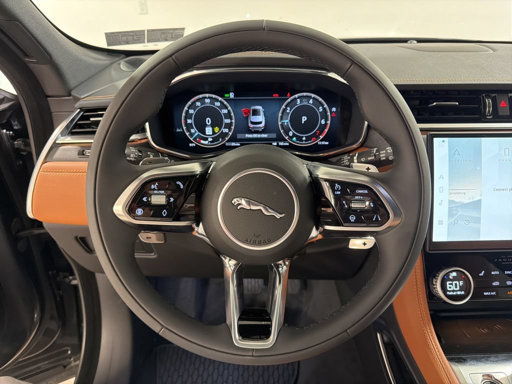 New 2026 Jaguar F-PACE R-Dynamic S AWD/4WD image 14
