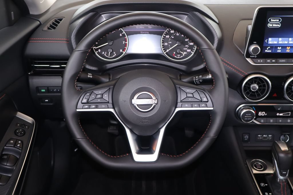 Used 2025 Nissan Sentra SR FWD image 17