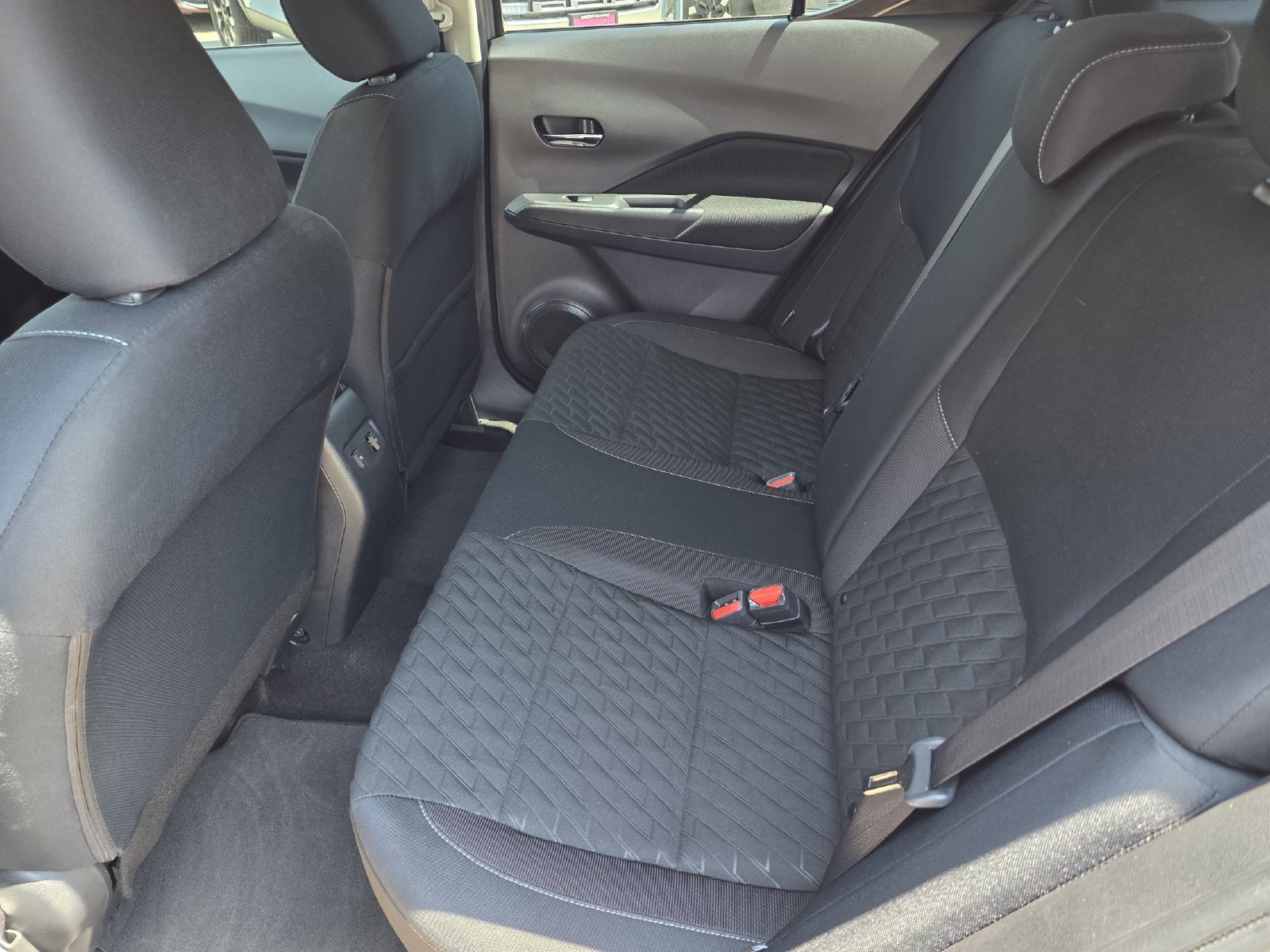 Used 2023 Nissan Kicks SV FWD image 18