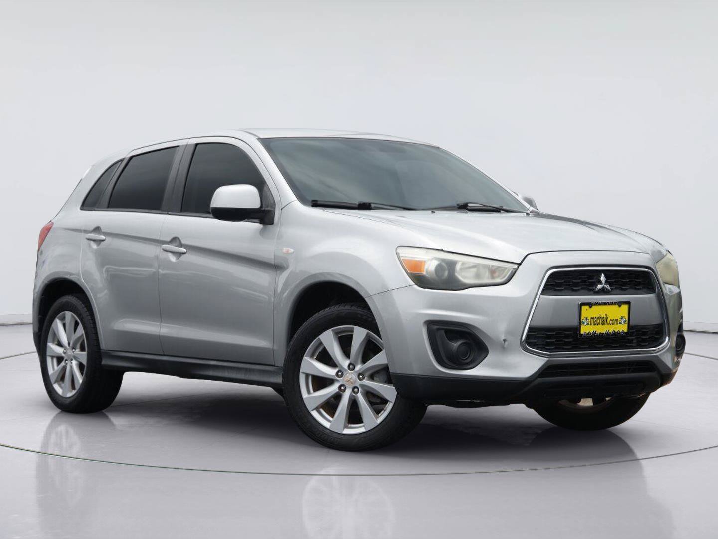 Used 2013 Mitsubishi Outlander Sport ES FWD image 2
