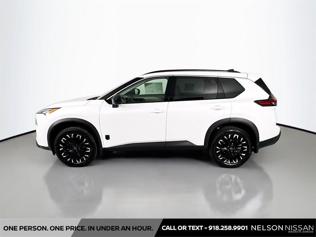 New 2026 Nissan Rogue Dark Armor FWD image 8