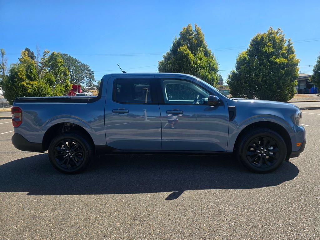 Used 2024 Ford Maverick Lariat w/ Black Appearance Package FWD image 6