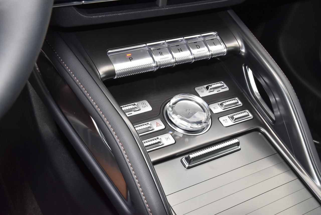 New 2026 Lincoln Nautilus Reserve AWD/4WD image 60