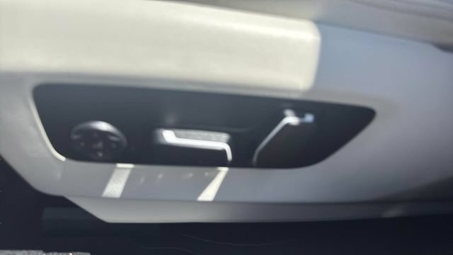 Certified 2025 BMW 530i xDrive AWD/4WD image 16