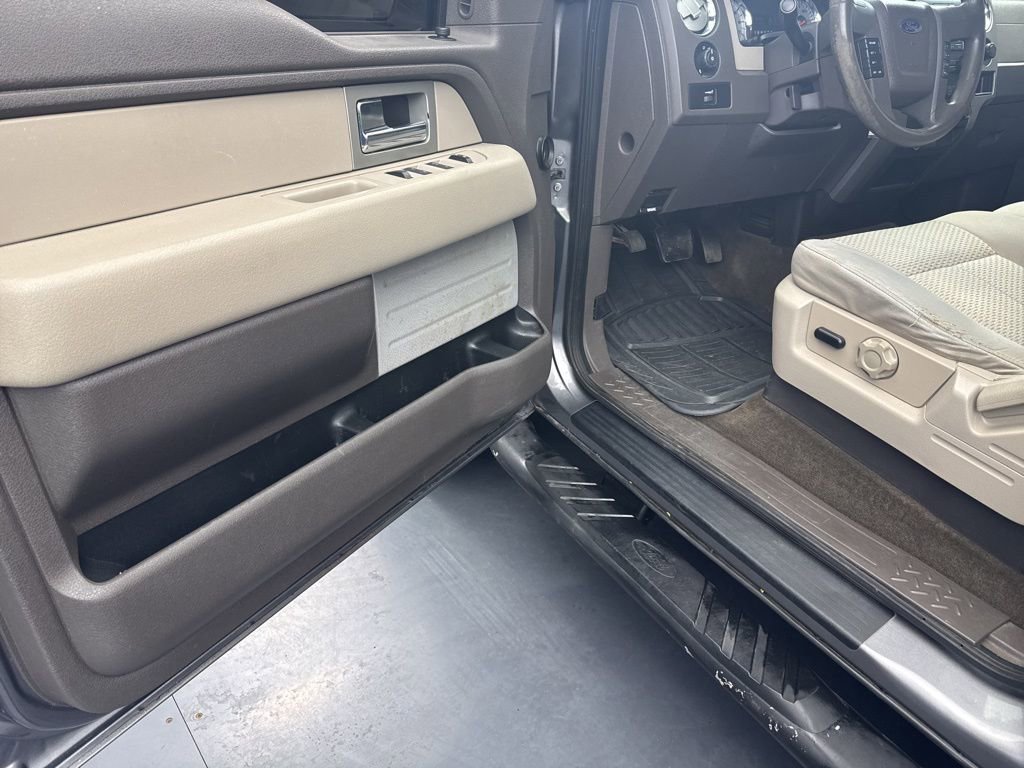 Used 2010 Ford F150 XLT image 31
