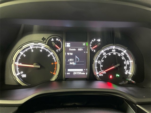 Used 2022 Toyota 4Runner Limited image 15