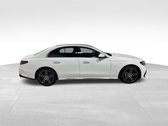 New 2025 Mercedes-Benz E 350 4MATIC Sedan image 8