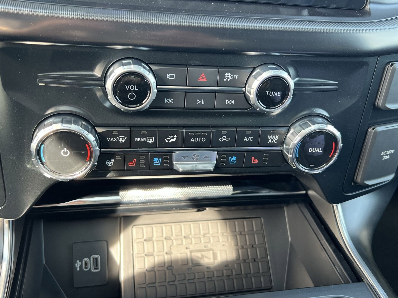 New 2025 Ford F150 Raptor image 21