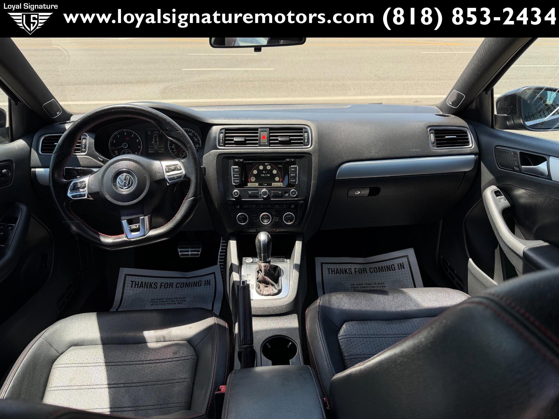 Used 2013 Volkswagen Jetta GLI FWD image 15