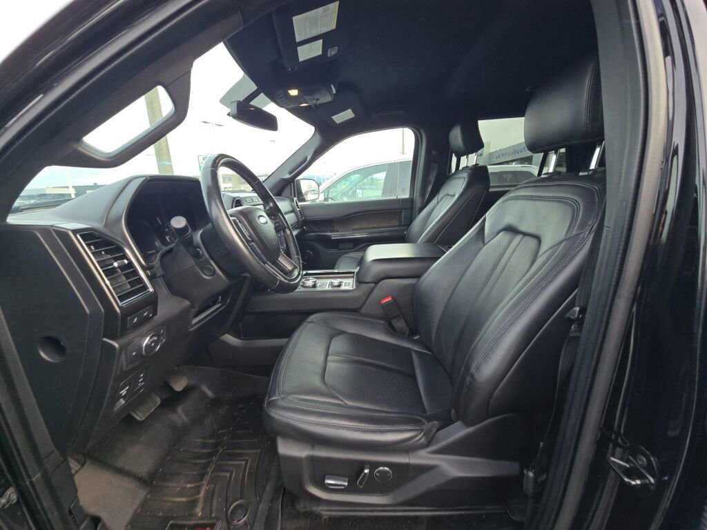 Used 2018 Ford Expedition Limited image 18