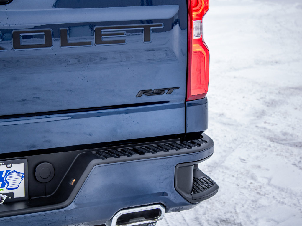 Used 2023 Chevrolet Silverado 1500 RST image 15