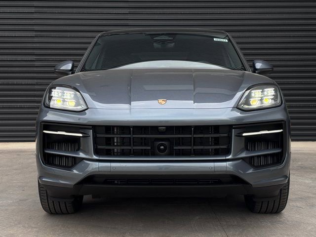 New 2026 Porsche Cayenne Coupe image 10