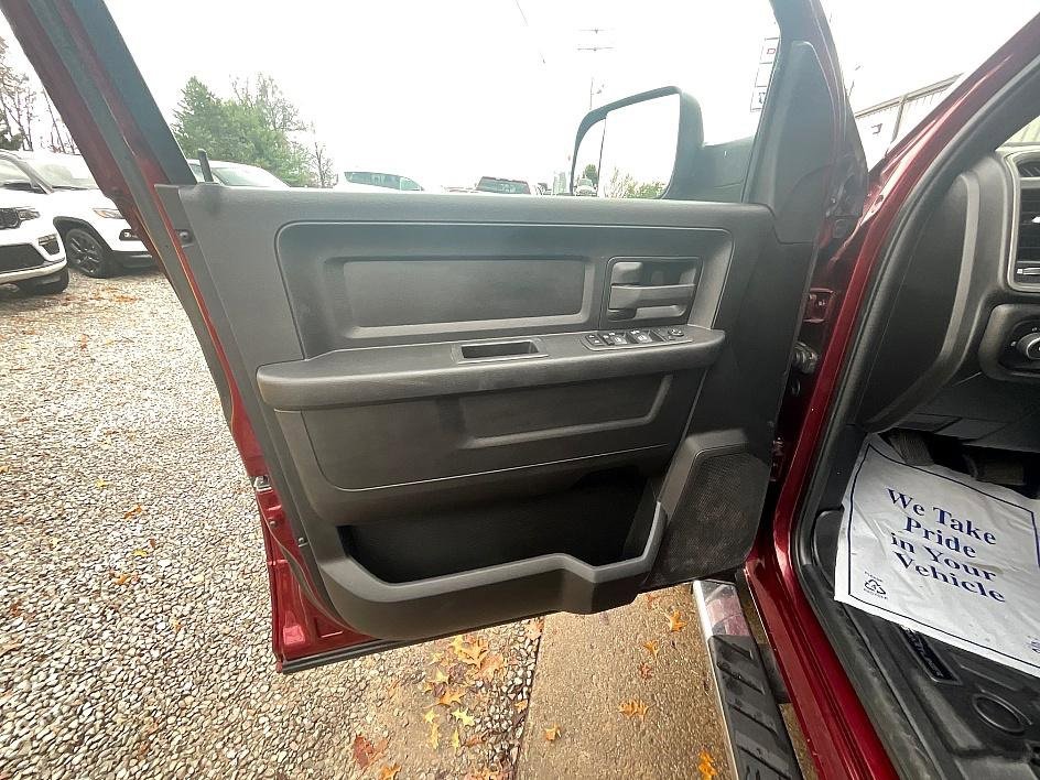 Used 2022 RAM 3500 Tradesman image 10