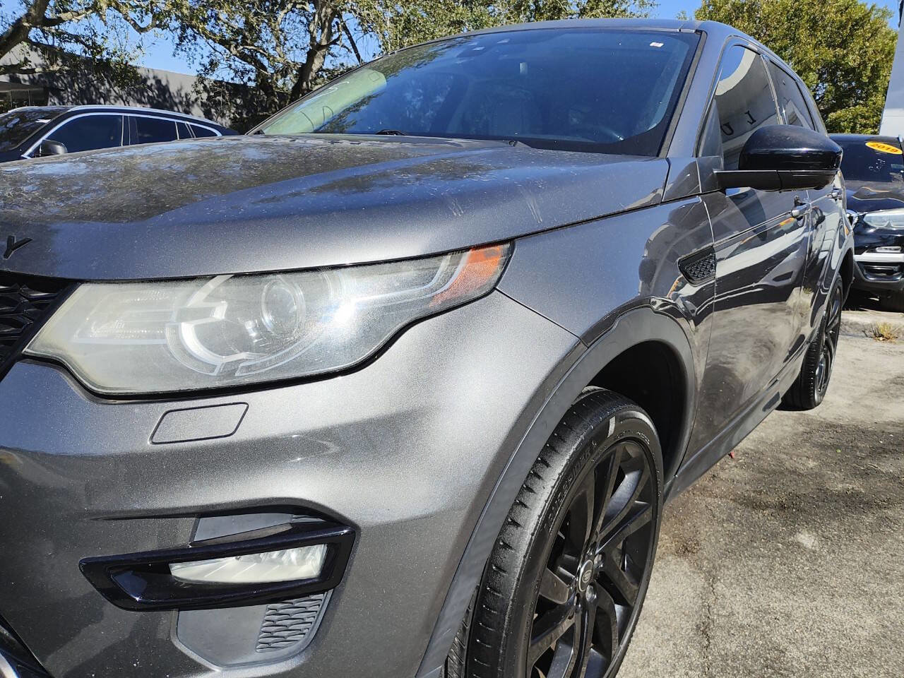 Used 2017 Land Rover Discovery Sport HSE image 14