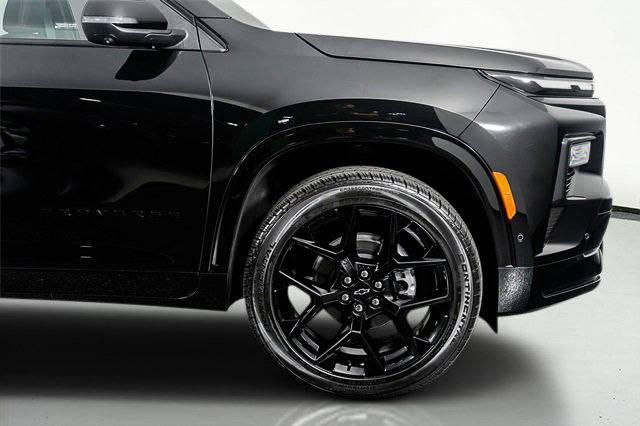 Used 2026 Chevrolet Traverse RS image 5