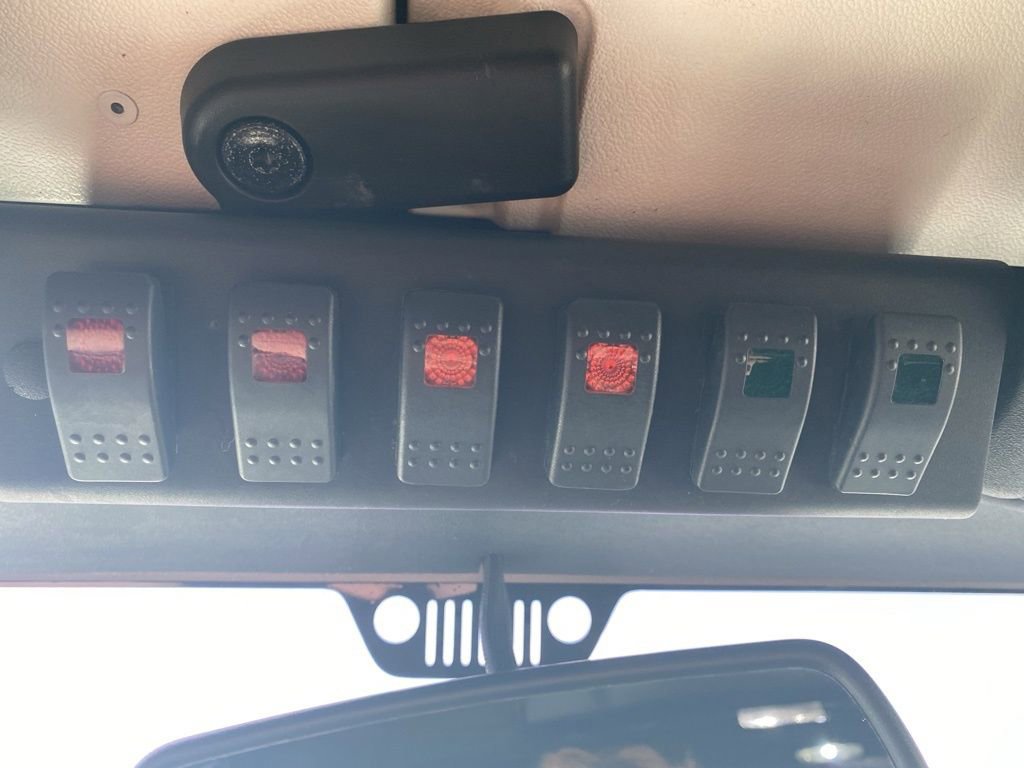 Used 2013 Jeep Wrangler Unlimited Rubicon w/ Connectivity Group AWD/4WD image 15