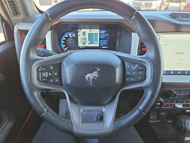 Used 2023 Ford Bronco Heritage Edition AWD/4WD image 17