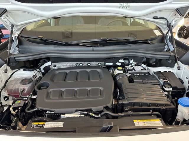 New 2026 Volkswagen Tiguan SE FWD image 22