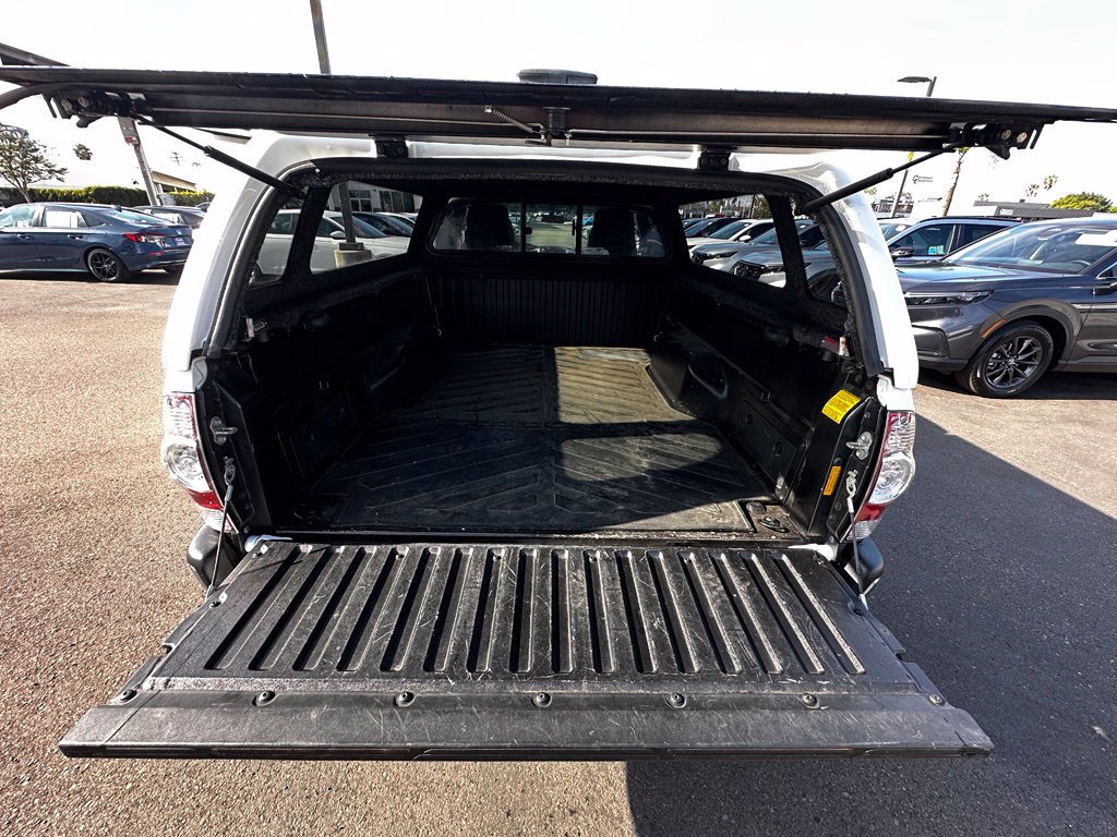 Used 2015 Toyota Tacoma 2WD Access Cab w/ SR5 Package image 11