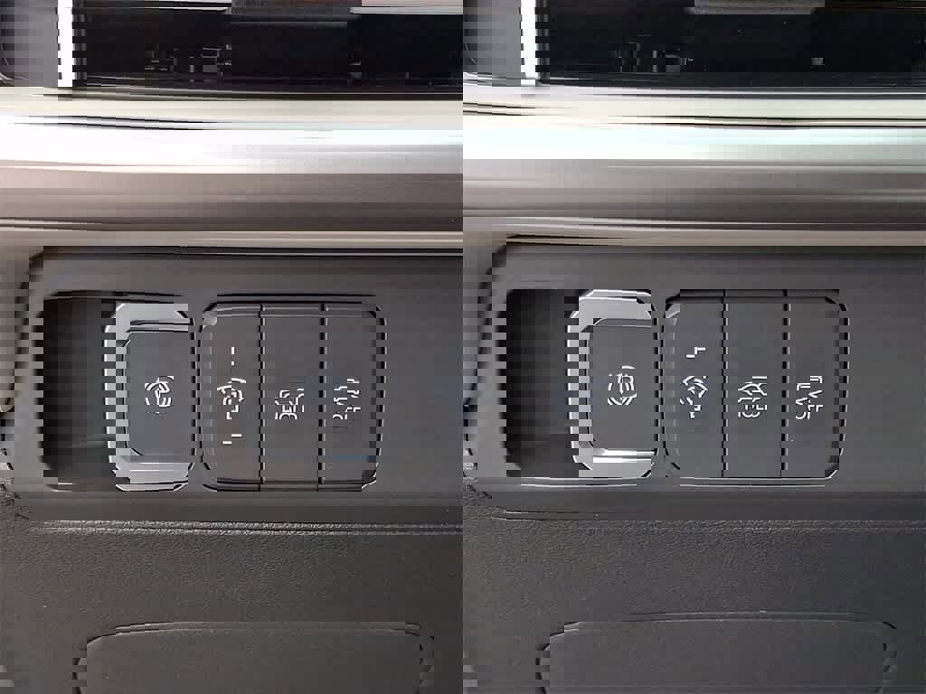 New 2026 Hyundai Santa Fe SE image 19