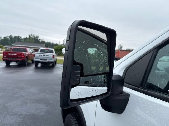 Used 2022 Chevrolet Silverado 3500 LT w/ Convenience Package AWD/4WD image 15