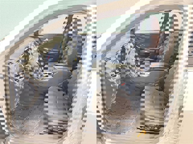 Certified 2023 Chevrolet Malibu LT w/ Driver Confidence Package image 11