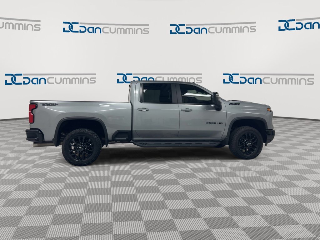 Used 2025 Chevrolet Silverado 2500 LT w/ Trail Boss Package AWD/4WD image 9