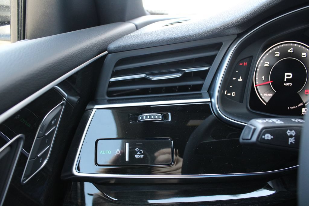 New 2026 Audi Q8 Premium Plus AWD/4WD image 9