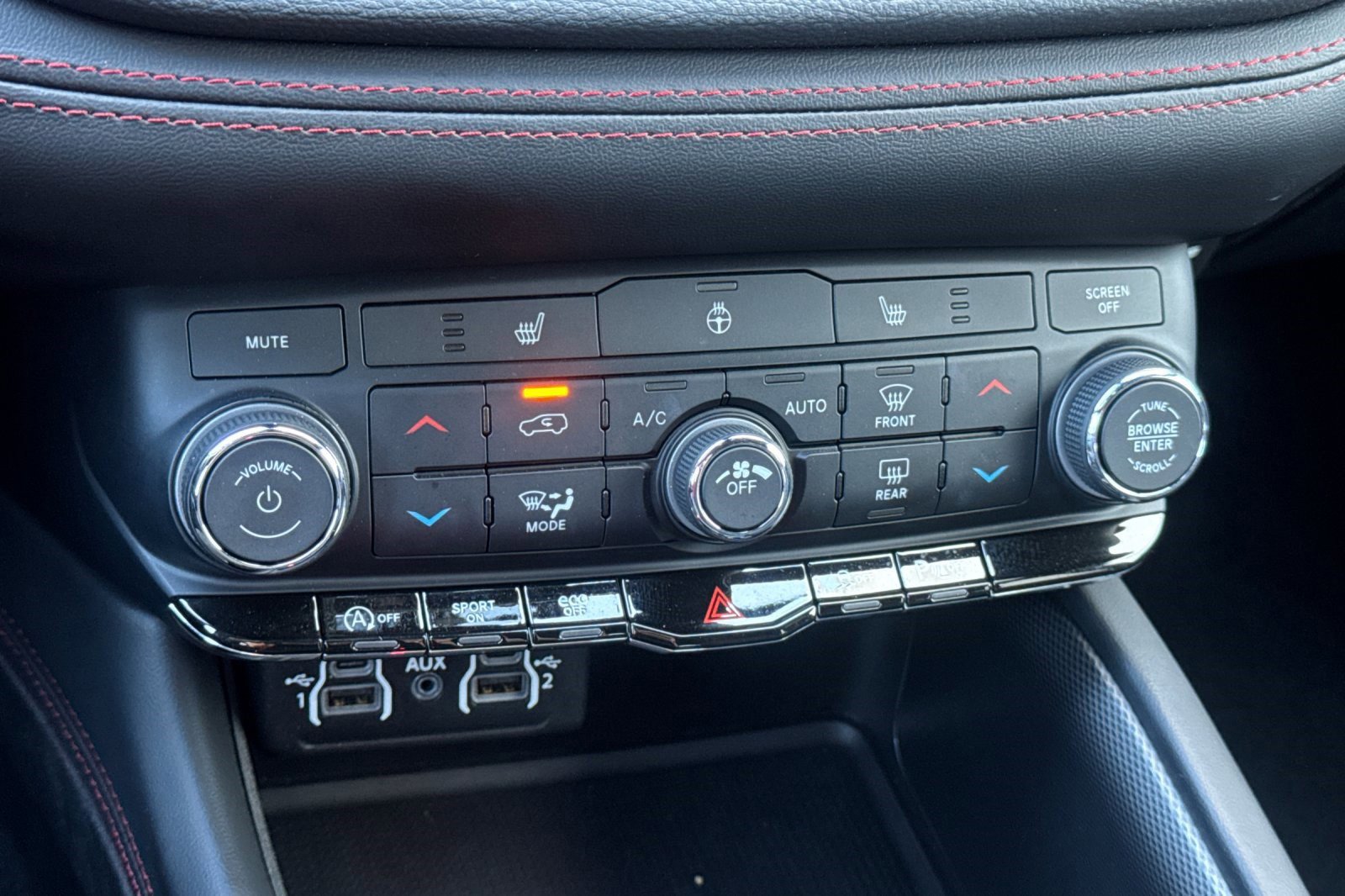 Used 2025 Dodge Durango GT image 17