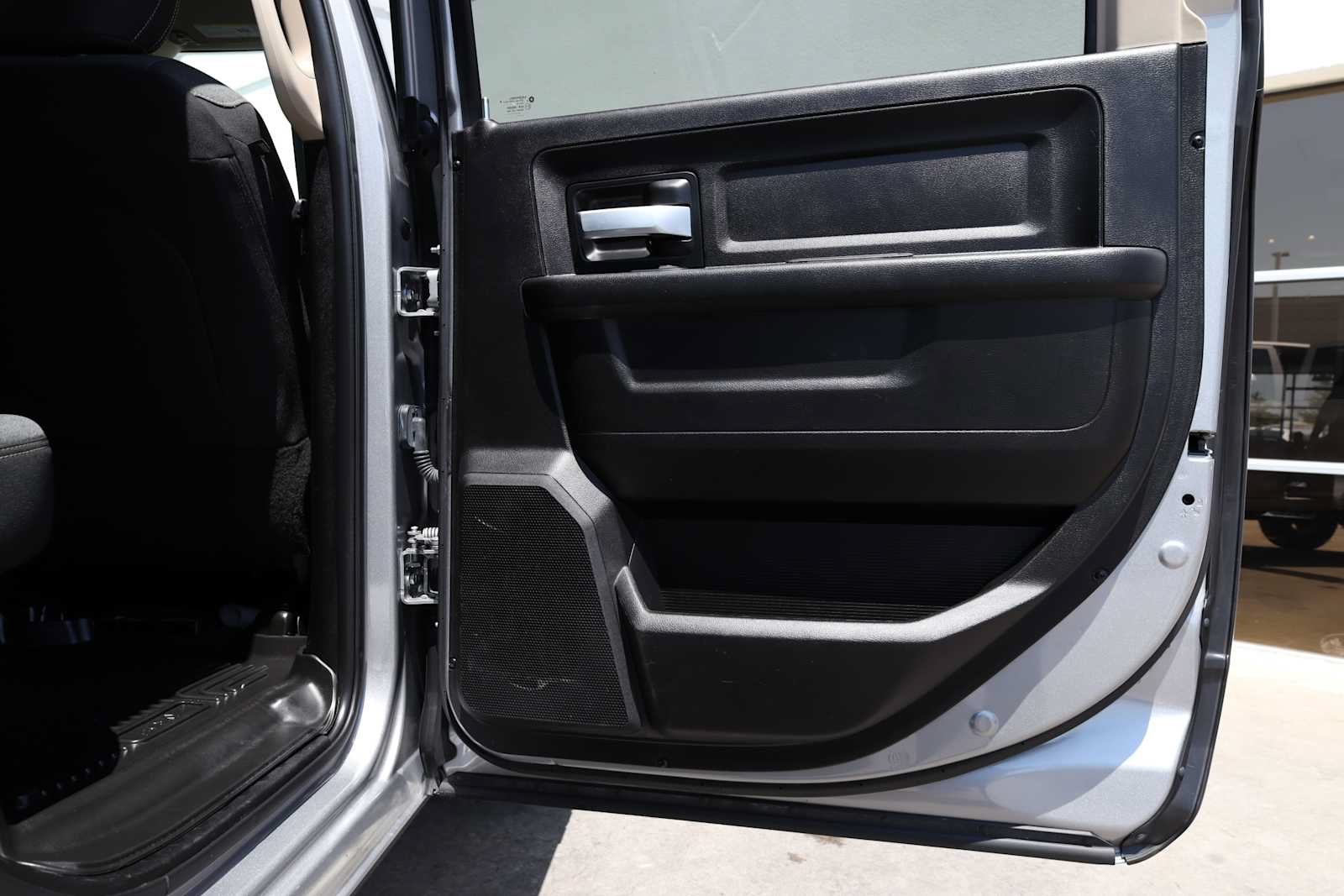 Used 2019 RAM 2500 Tradesman AWD/4WD image 46