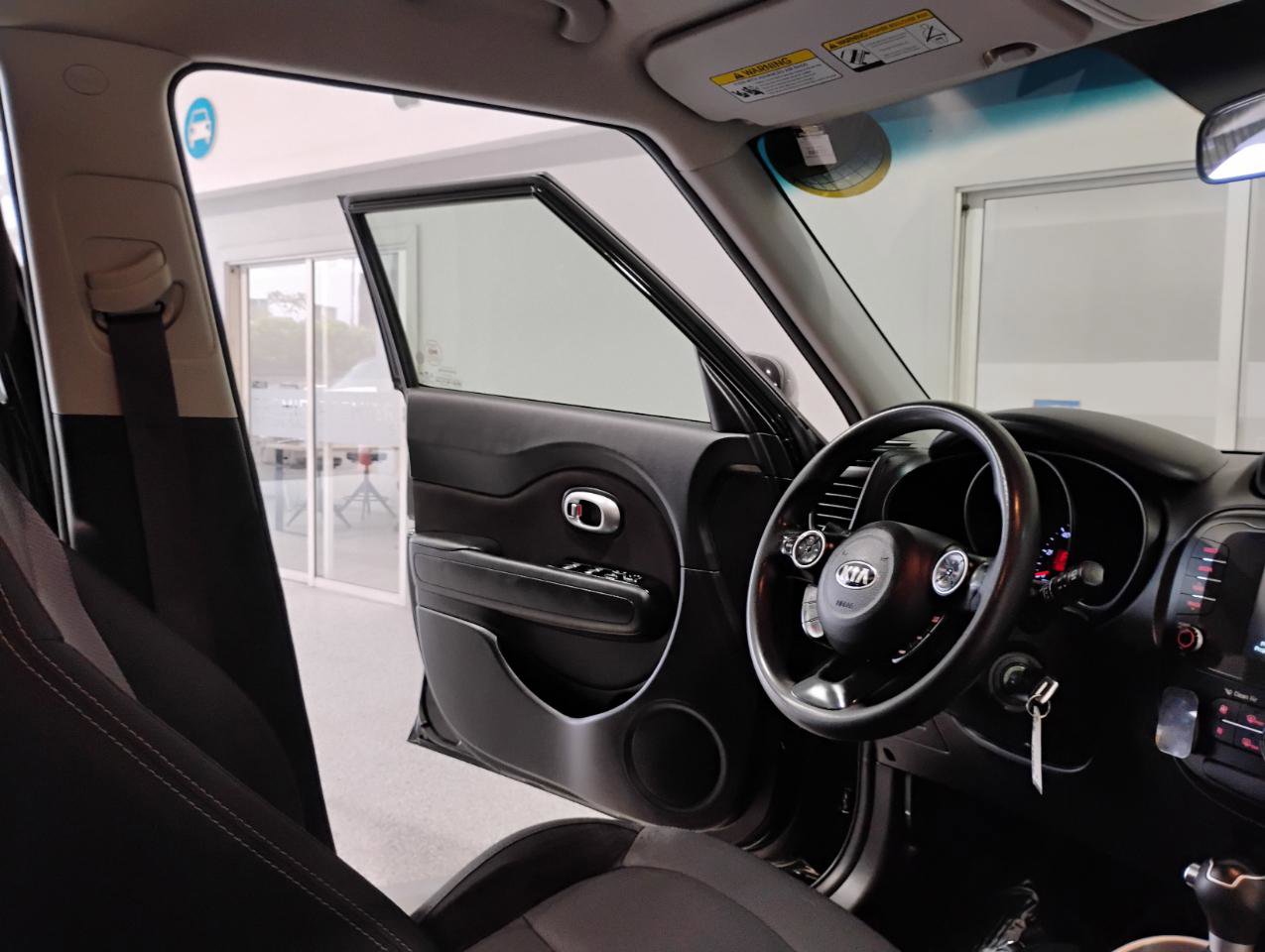 Used 2019 Kia Soul + FWD image 30