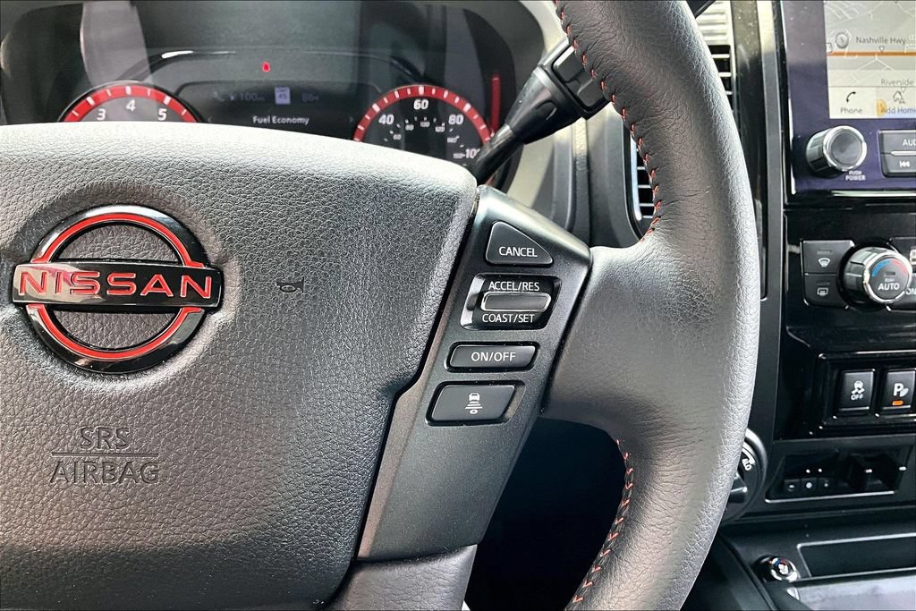 Used 2024 Nissan Titan PRO-4X w/ Pro-4x Convenience Package AWD/4WD image 14