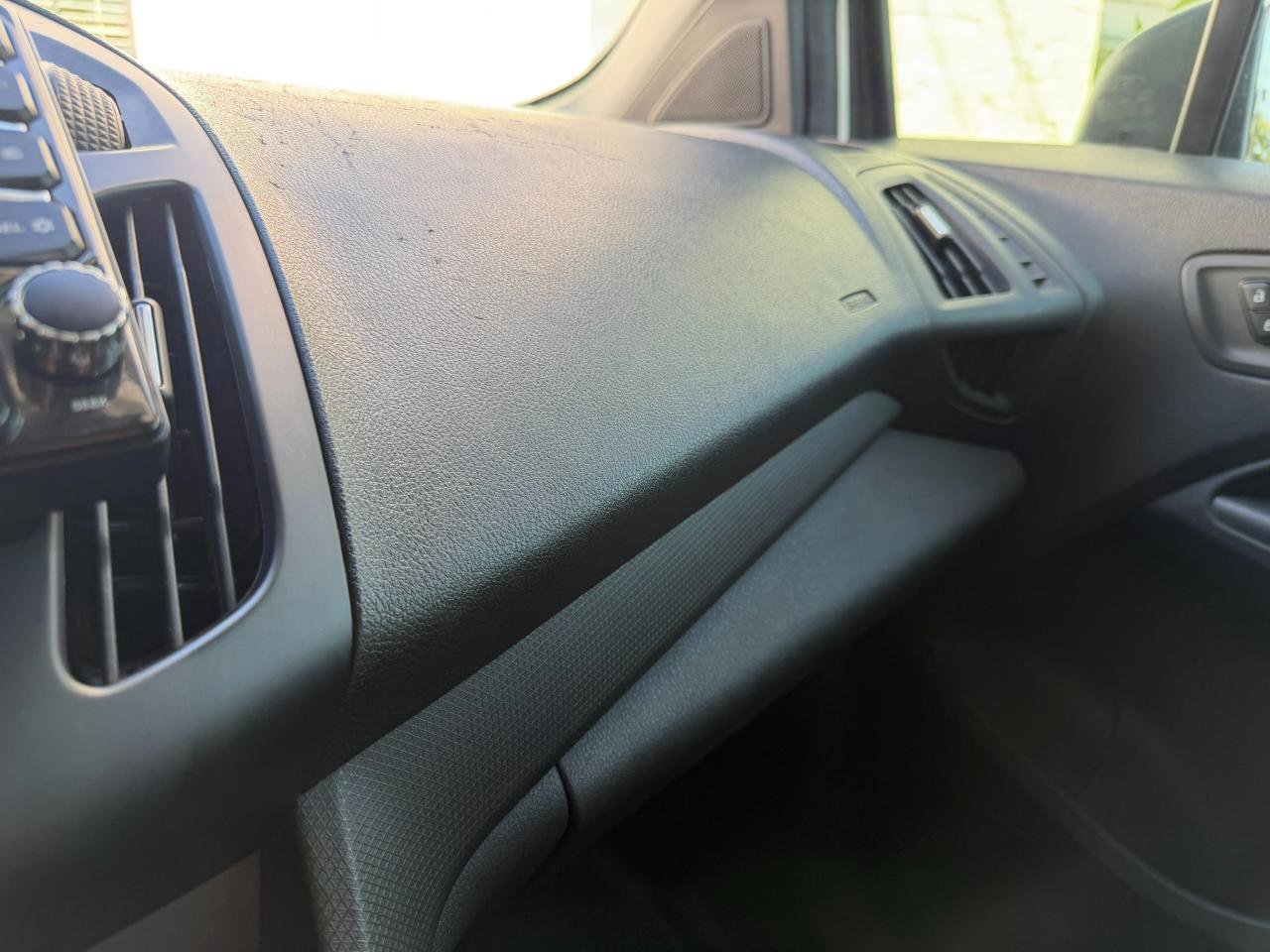 Used 2016 Ford Transit Connect XLT FWD image 31