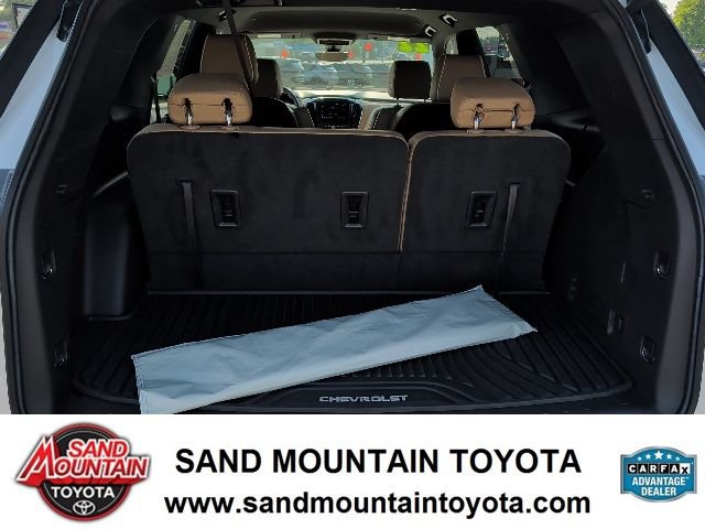 Used 2022 Chevrolet Traverse Premier FWD image 8